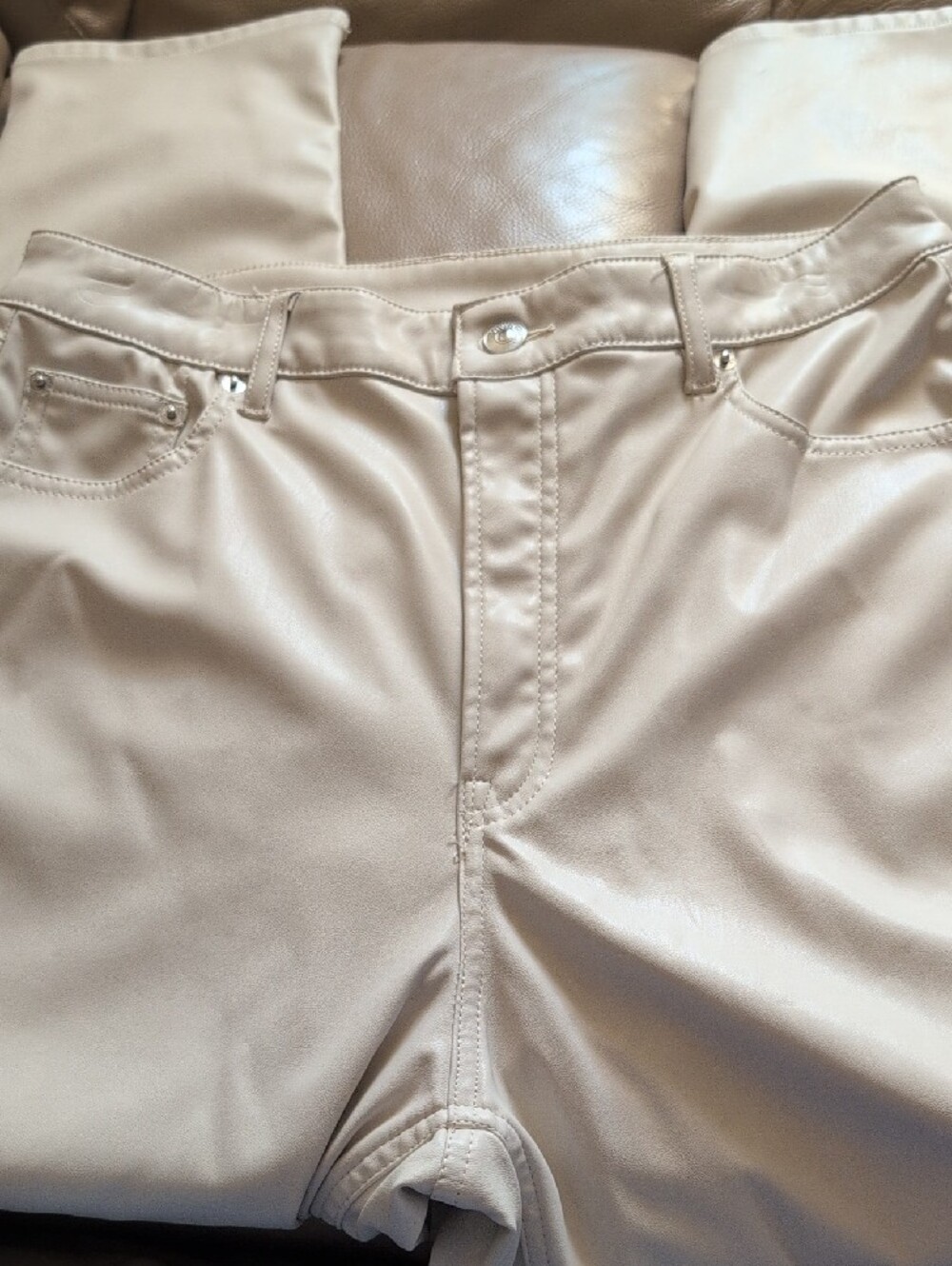 H&M Divided Fleece Lined Faux Leather  Cream Straight Leg Pants Size 10